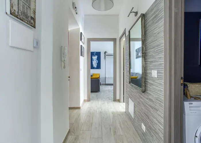 Grand Sapienza Apartment by RHR Roma